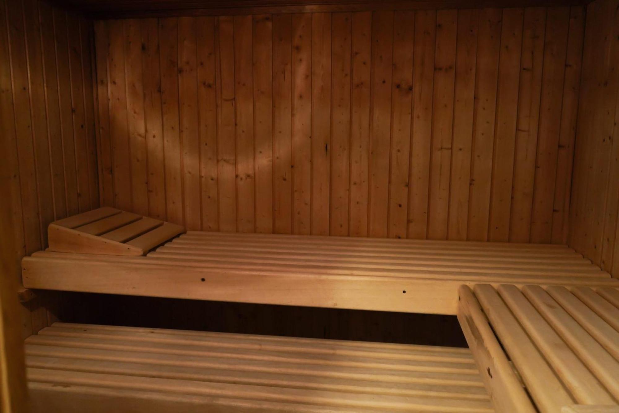 Exklusives Ferien-Appartement Mit Pool- Und Saunazugang Fuer Bis Zu 4 Personen โชนวัลด์ ภายนอก รูปภาพ